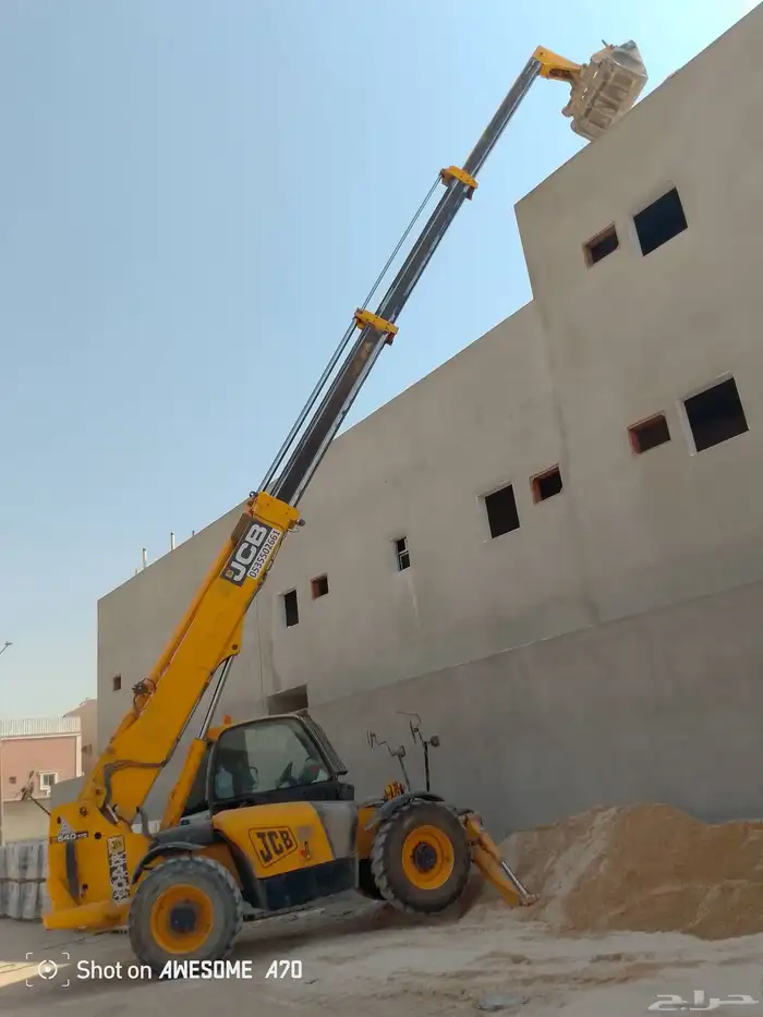 رافعه جي سي بي الرفع جميع مواد البناء 3