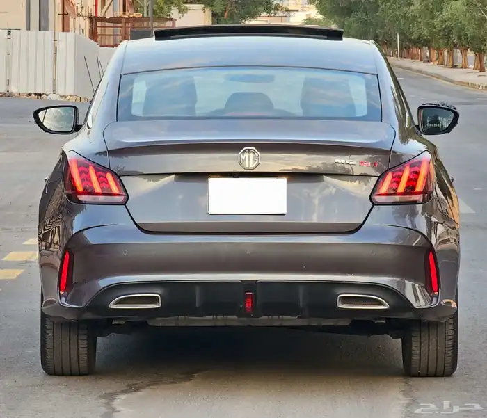 ام جي GT فل كامل 2022 18
