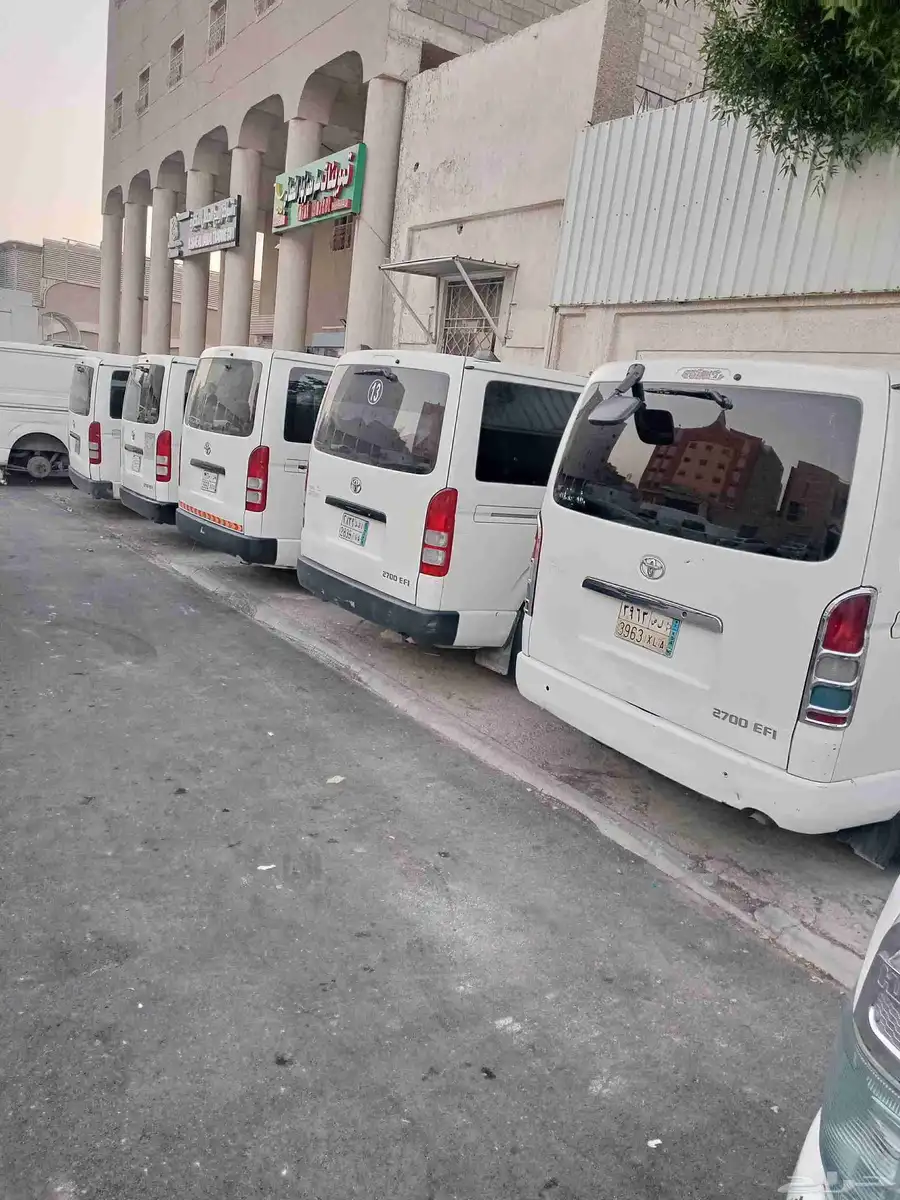 يوجد لدينا باصات للمدارس بالايجار مع السواق index