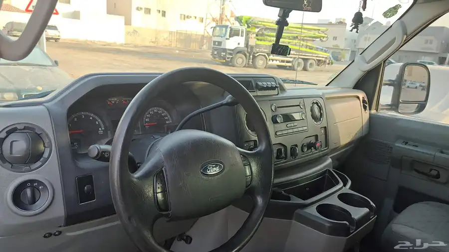 فان فورد E350 2013 10 سلندر بنزين index