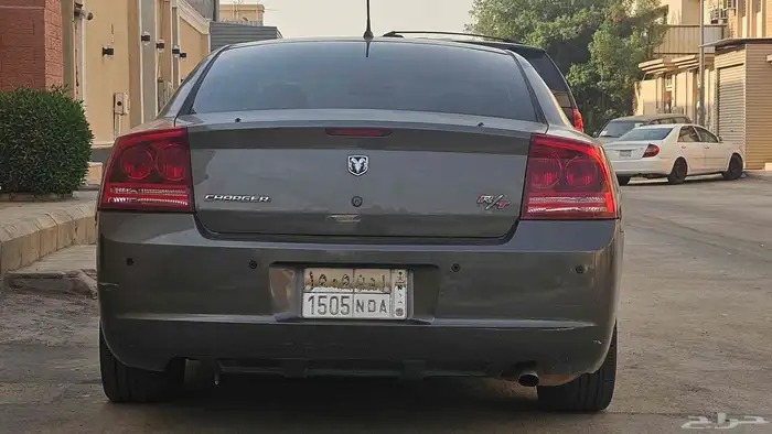 دودج تشارجر 2008 2