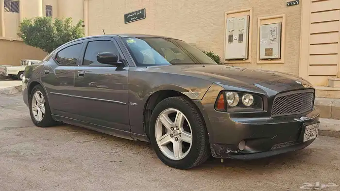 دودج تشارجر 2008 1