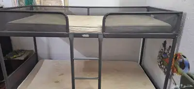 سرير دورين اطفال من إيكيا مع المراتب 0