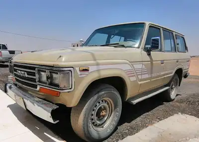 لاندكروزر 1989 صالون 0