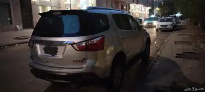 جيب ايسوزو MUX ديزل 4