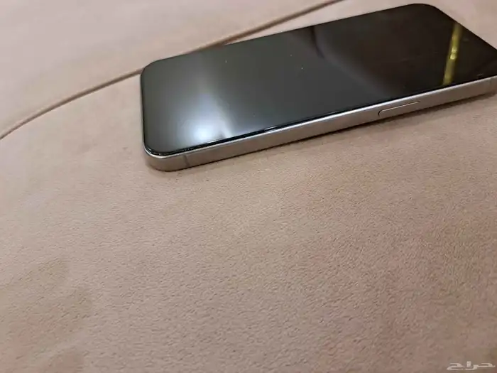 ايفون 15 pro ماكس للبيع للتواصل 1