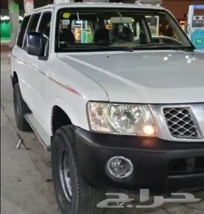 بترول 2006 مكيف واحد مكينه 4500 محركاته نظيفه 0