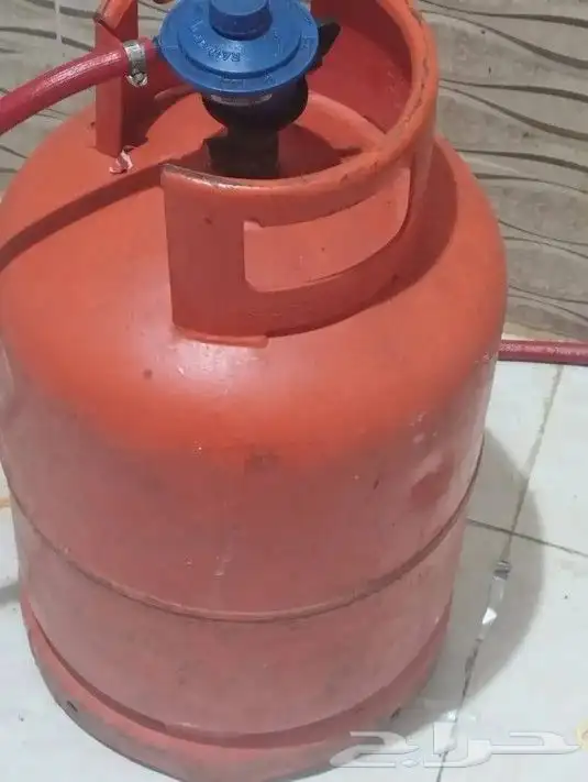 سرير 110 اسطولنة غاز 150 ثلاجة 350 غسالة 150 بوتوجاز 180 0