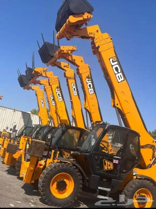 رافعات شوكيه فوركلفت للايجار والمشاوير تليهندر جي سي بي 1