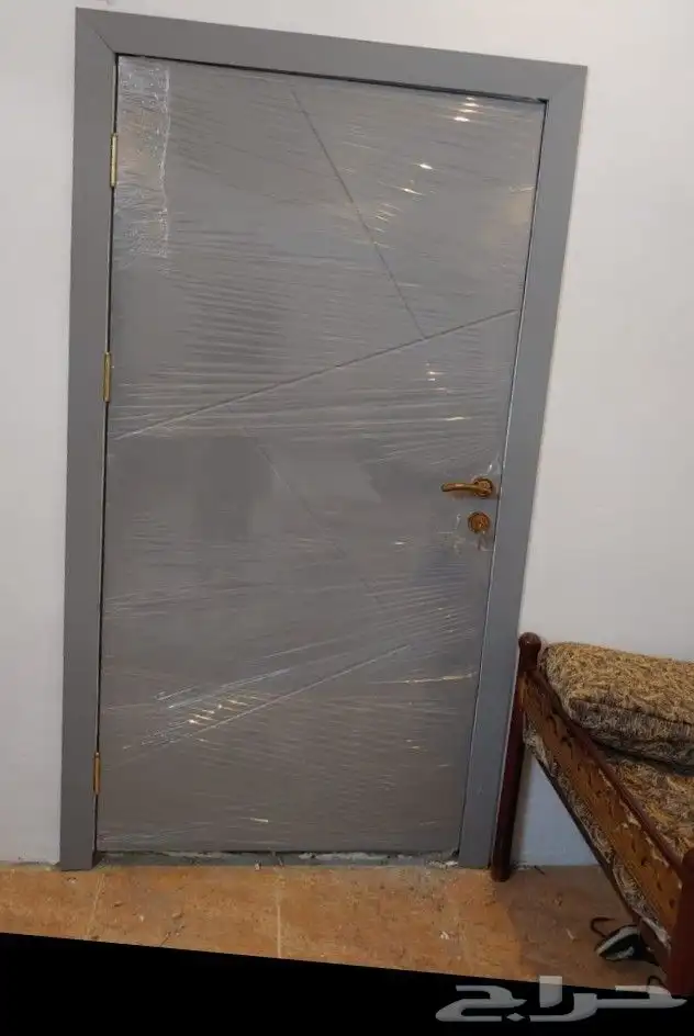 تفصيل ابواب خشب عاليه الجوده   مقاومه للرضه والرطوب 0