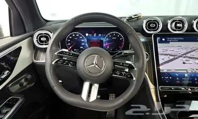 مرسيدس-بنز GLC300 AMG Line 2023 استيراد من كوريا - العصيمي 8