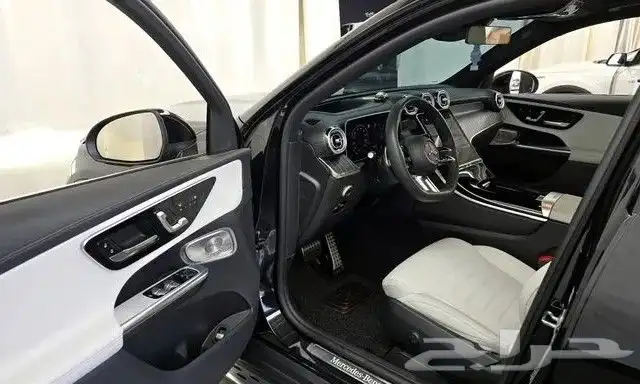 مرسيدس-بنز GLC300 AMG Line 2023 استيراد من كوريا - العصيمي 5