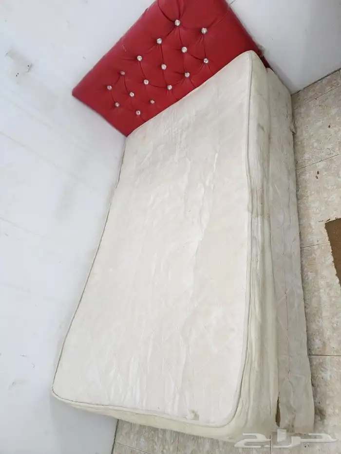 سرير 110 اسطولنة غاز 150 ثلاجة 350 غسالة 150 بوتوجاز 180 1