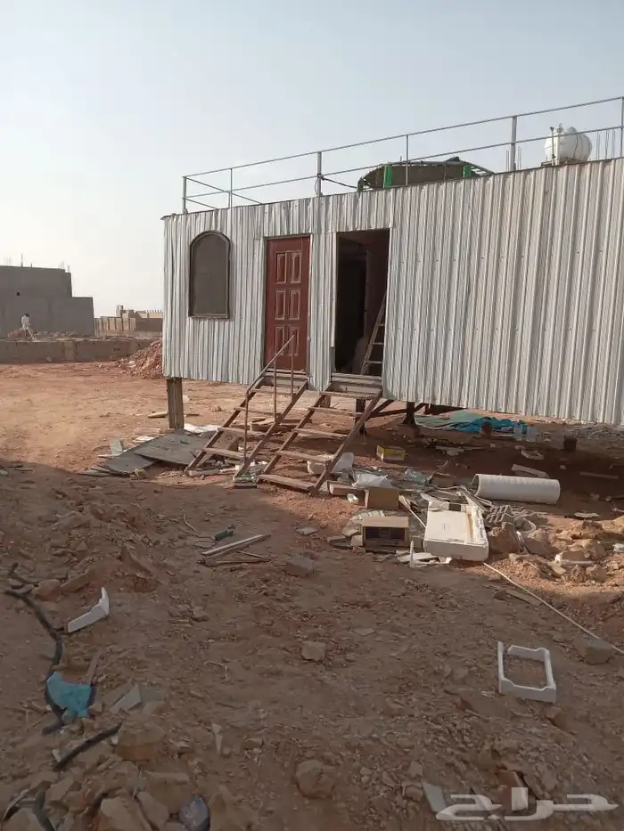 للبيع معدات مقاولات خرسانيه وسكن للمهندسين 8