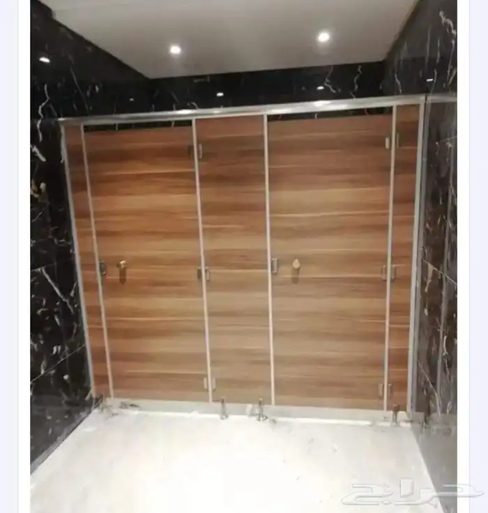 قواطع حمامات HPL ضد الماء _ جودة وضمان 28