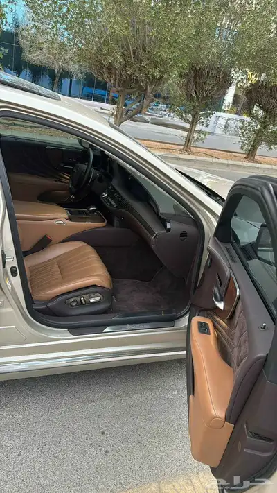 لكزس LS500h 2018 هايبرد 11