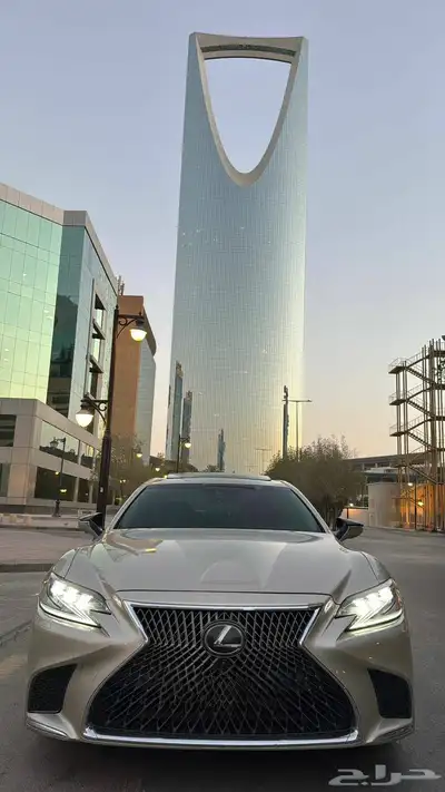 لكزس LS500h 2018 هايبرد 2