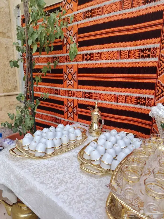 قهوجي وصبابين في الرياض 0