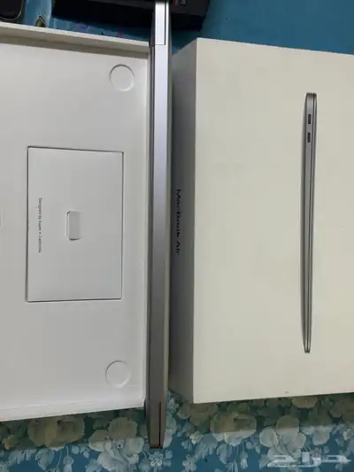 ماك بوك اير M1 مساحة 512GB مع كرتونه 6