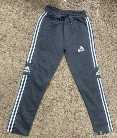 سروال رياضي مقاسات L.XL.XXL باسعار مناسبه متوفر شورت بحر 29