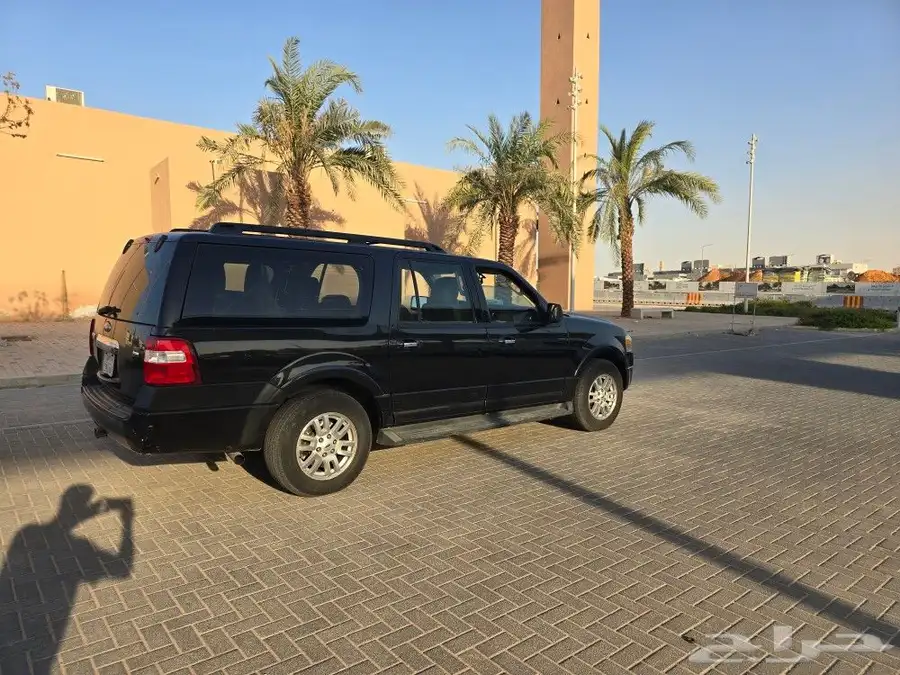 Ford Expedition EL 2010 0