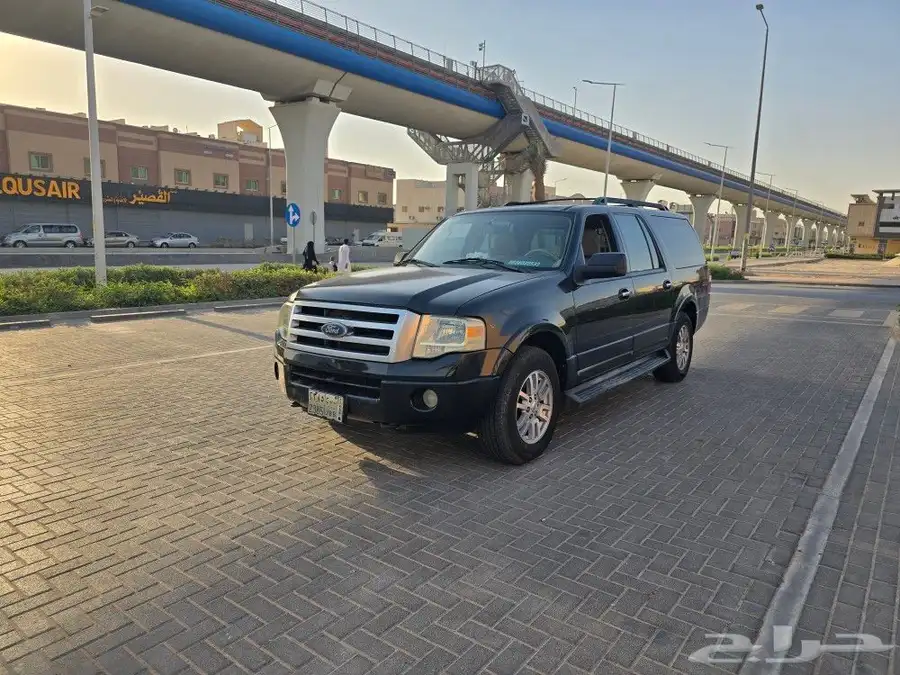 Ford Expedition EL 2010 2