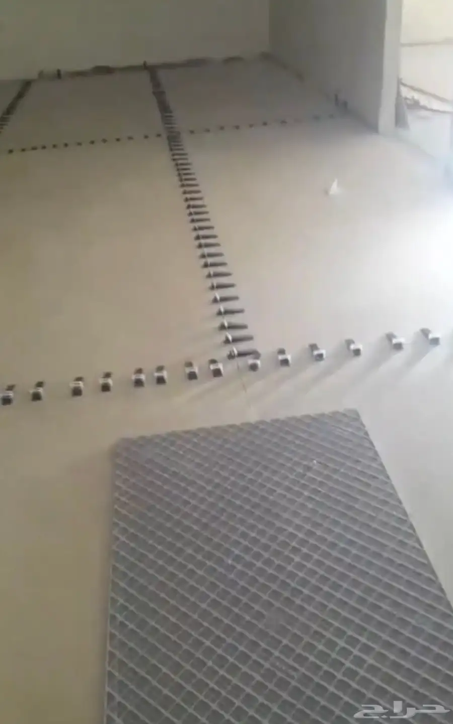 مبلط بلاط سرمي  روخام tile contractor Pakistani 1