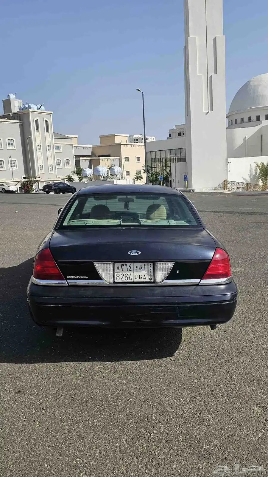 فورد فيكتوريا 2001 0