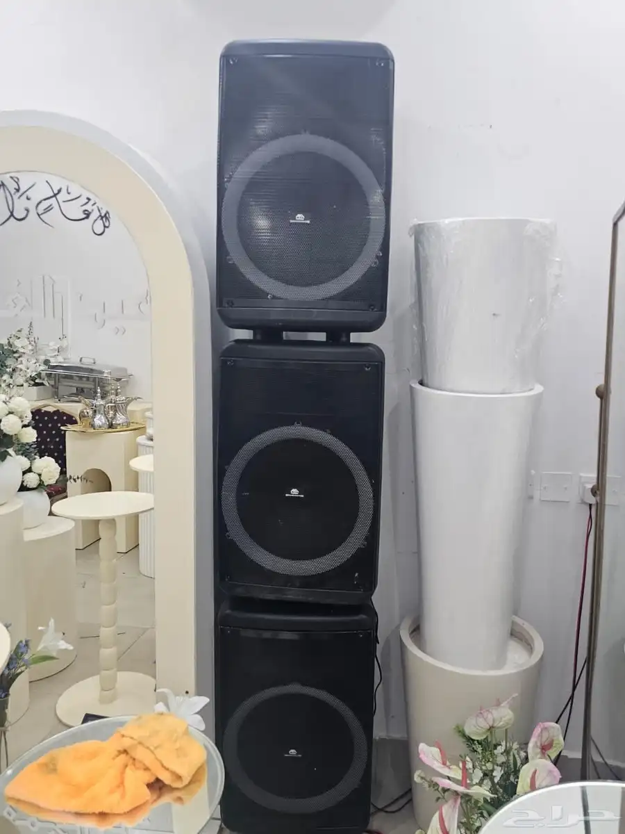 مكيفات ايجار تاجير كراسي طاولات سواتر الرياض حي الملقا 8
