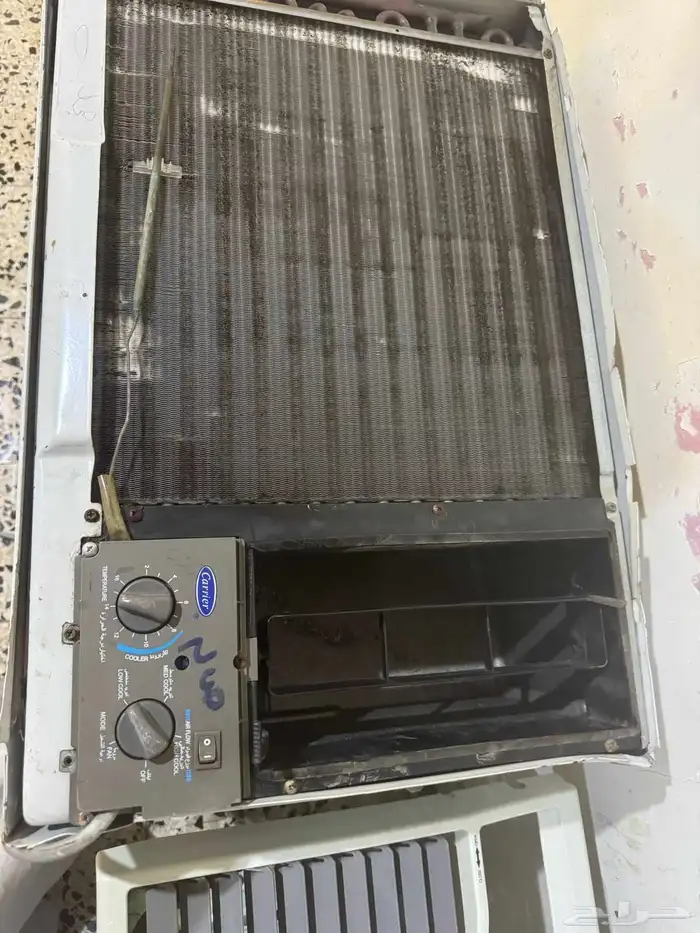 للبيع مكيف كارير نظيف جدا شغال وتبريده ممتاز 2