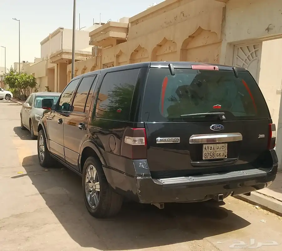 اكسبدشن 2010 فورد 1