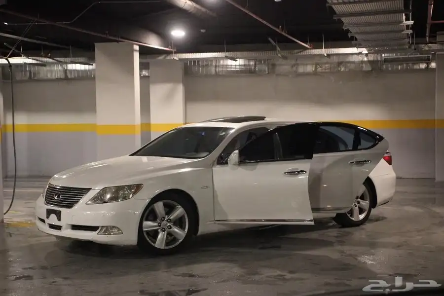 لكزس 460 LS 4