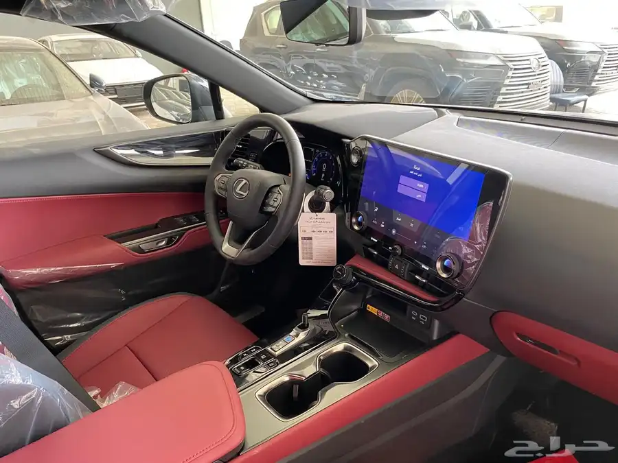 لكزس NX350 بريمي 2025 13