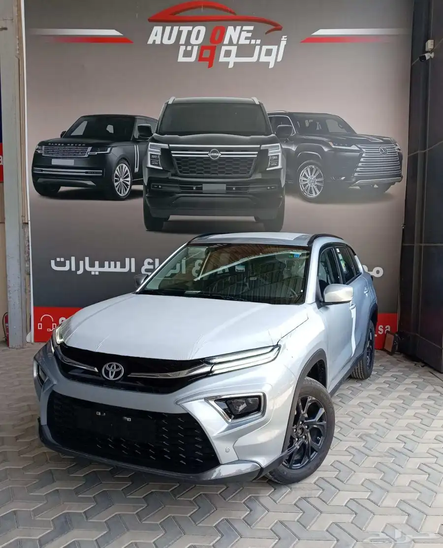 تويوتا اوربان كروز استاندر 2025 1