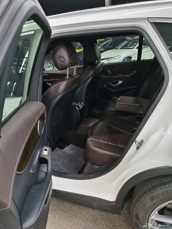 مرسيديس GLC250 الموديل 2018 12
