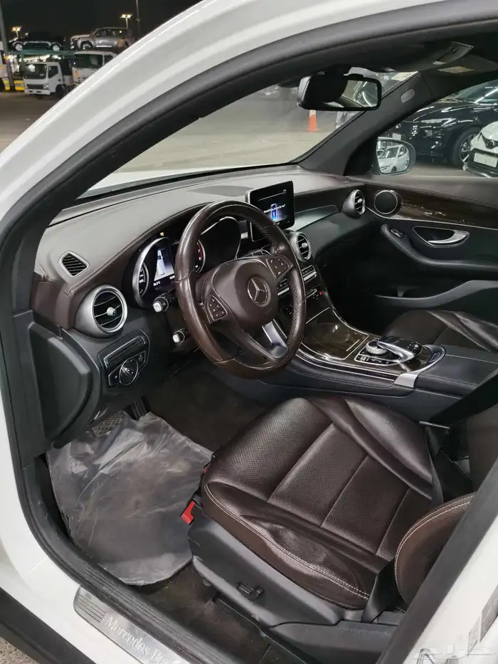 مرسيديس GLC250 الموديل 2018 20