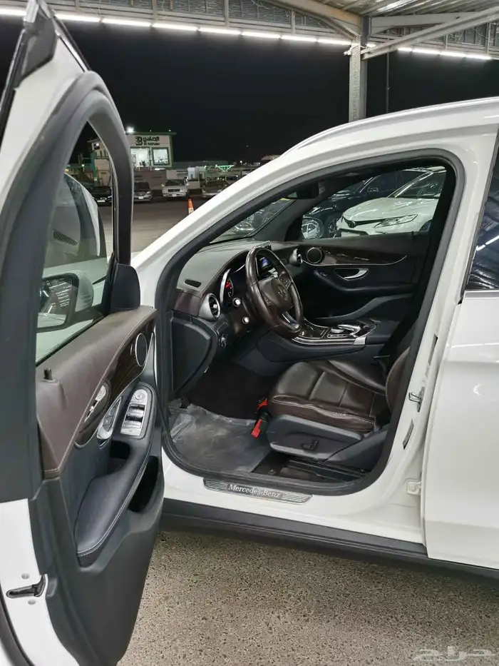 مرسيديس GLC250 الموديل 2018 11