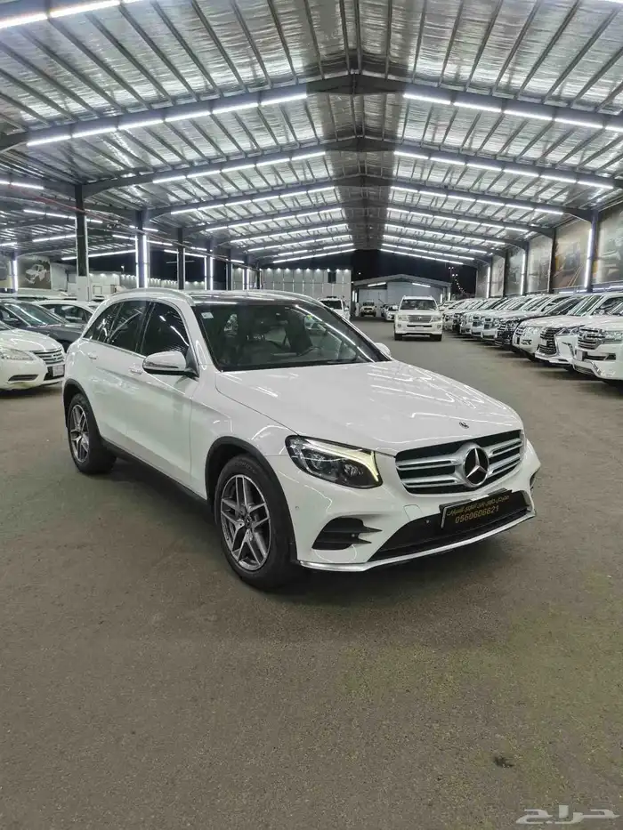 مرسيديس GLC250 الموديل 2018 1