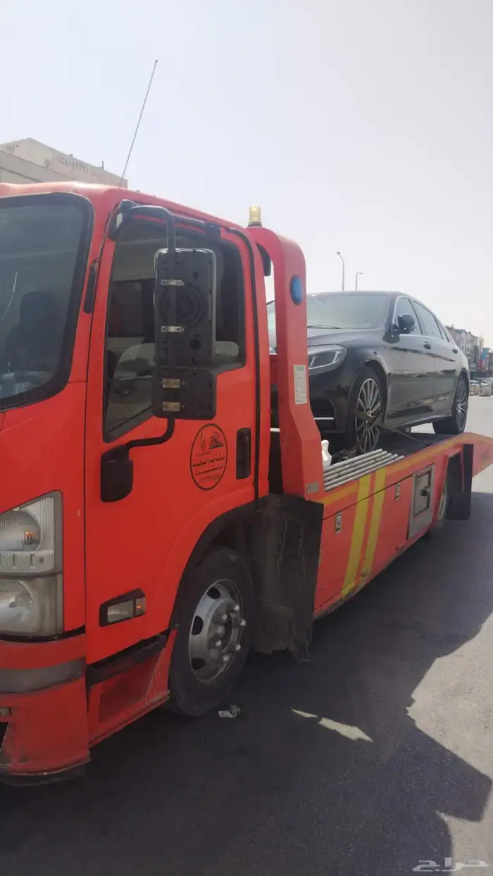 سطحه الرياض لنقل السيارات المصدومه والمعطله والتقديرات 0