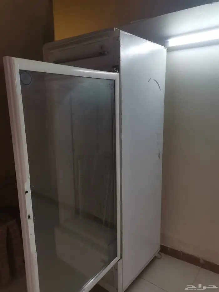 ثلاجة عرض باب واحد. للبيع 1