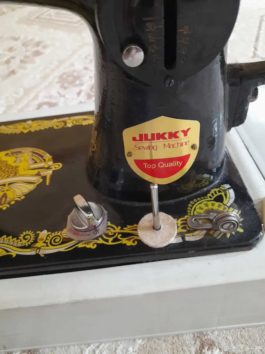 ماكينة خياطه ماركة JUKKY 1