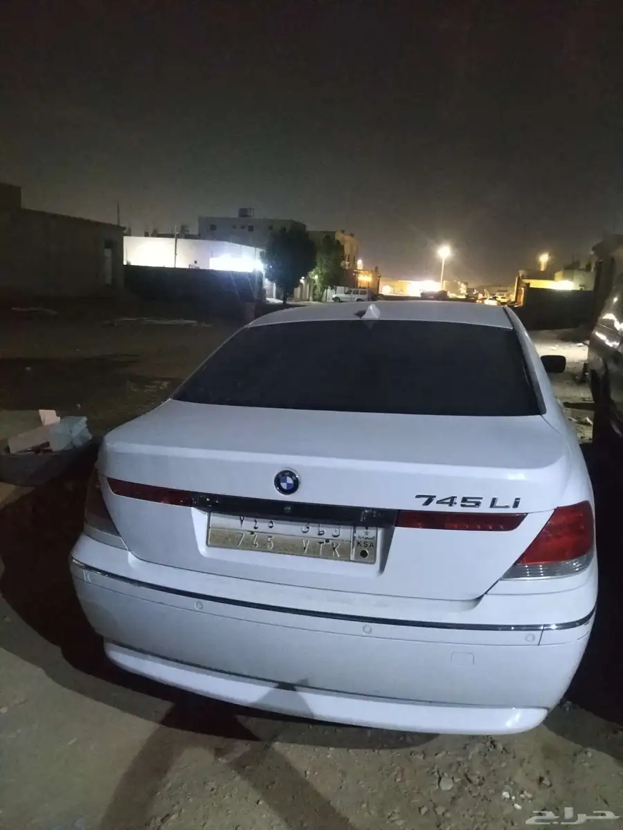 2004 bmw الفئة السابعة 2