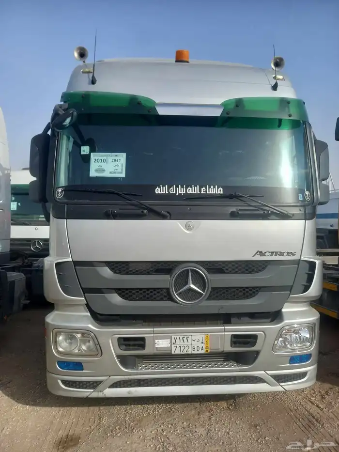 حراج معرض رائد للسيارات والشاحنات والمعدات الثقيه كل يوم جمع 23