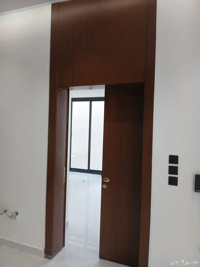 ابواب خشب وتغير كوالين ومسكات ابواب 0