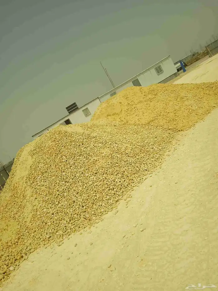 تاجير معدات ثقيلة وتوريد مواد رمل بسكورس سبيس دفان 1