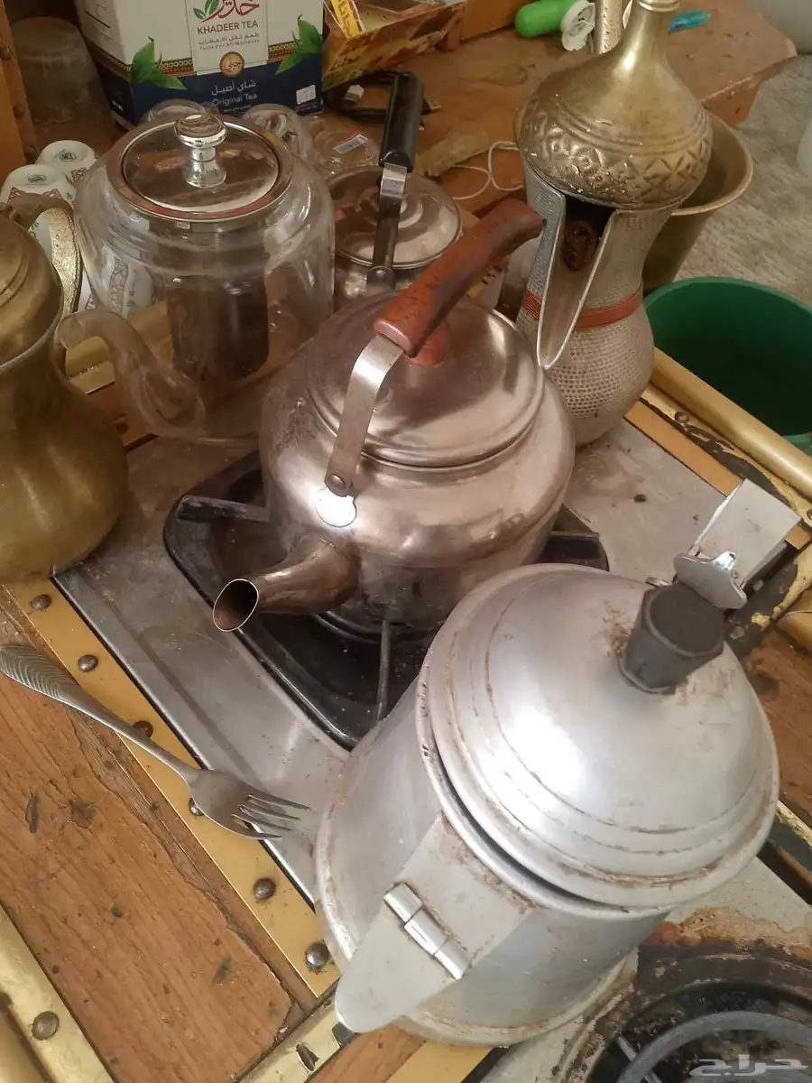 للبيع. دلآل..وجدور طبح. سوريات والسيف والرسلان العدد 4 4