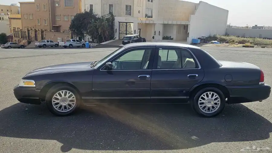 فورد فيكتوريا 2001 3