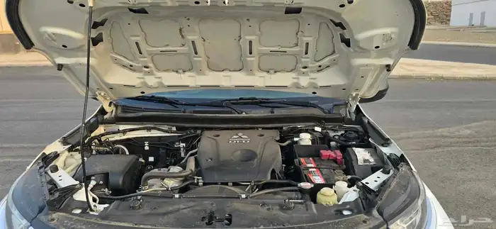 مستبيشي L200 7