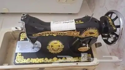 مكينه خياطه نظيفه بكل ادواتها ..وعلى الشرط 2