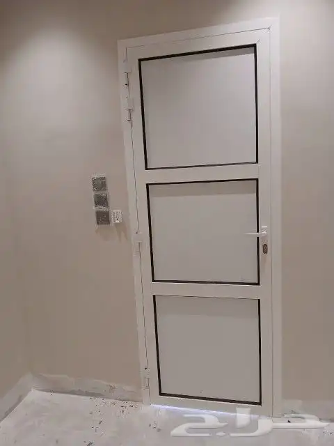 أبواب المينوم باب ليزر ابواب كلاعي ن  شباك حمام مضلات سواتر 4